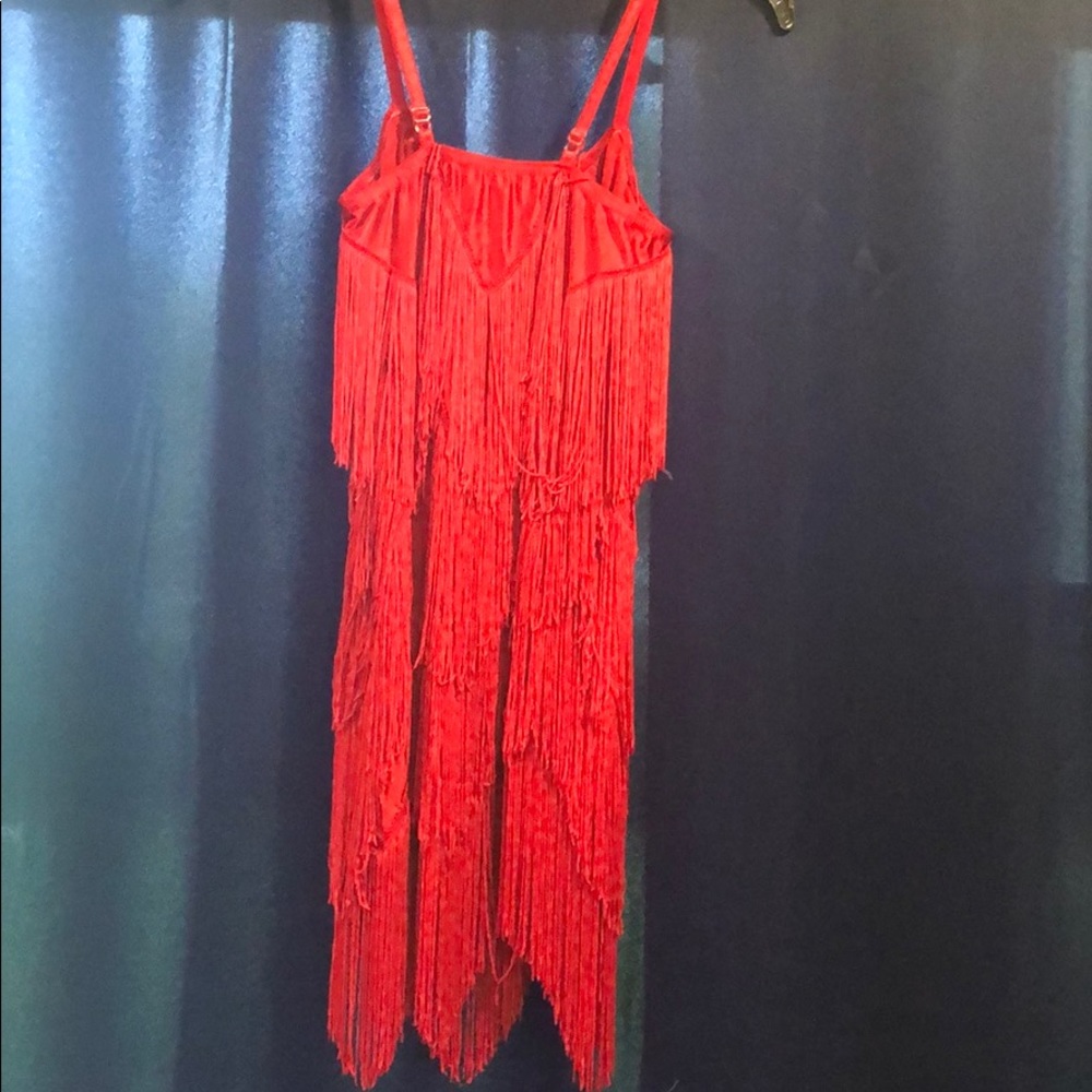Dance custom - Picture 2 of 2